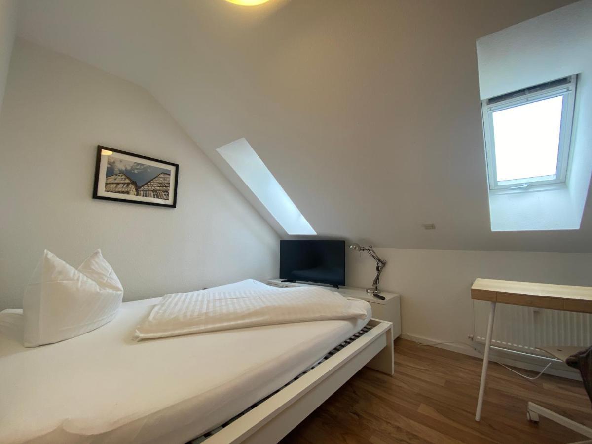Waldhorn Alleenring Apartments 키르하임운터텍 외부 사진